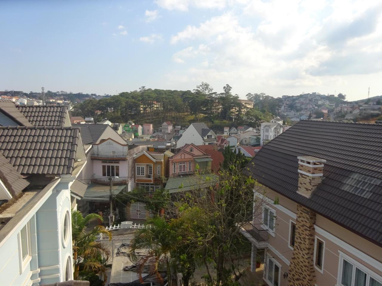 Blue Sky Homestay Dalat Luaran gambar
